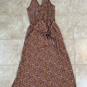 Brown maxi floral dress